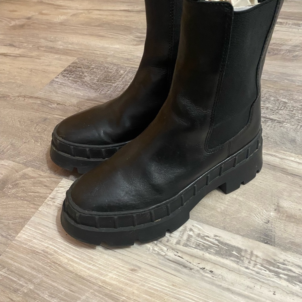 Black Leather Steve Madden Women's Boots